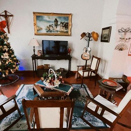 Hostal La Espanola Parras 파라스 데 라 푸엔테 외부 사진